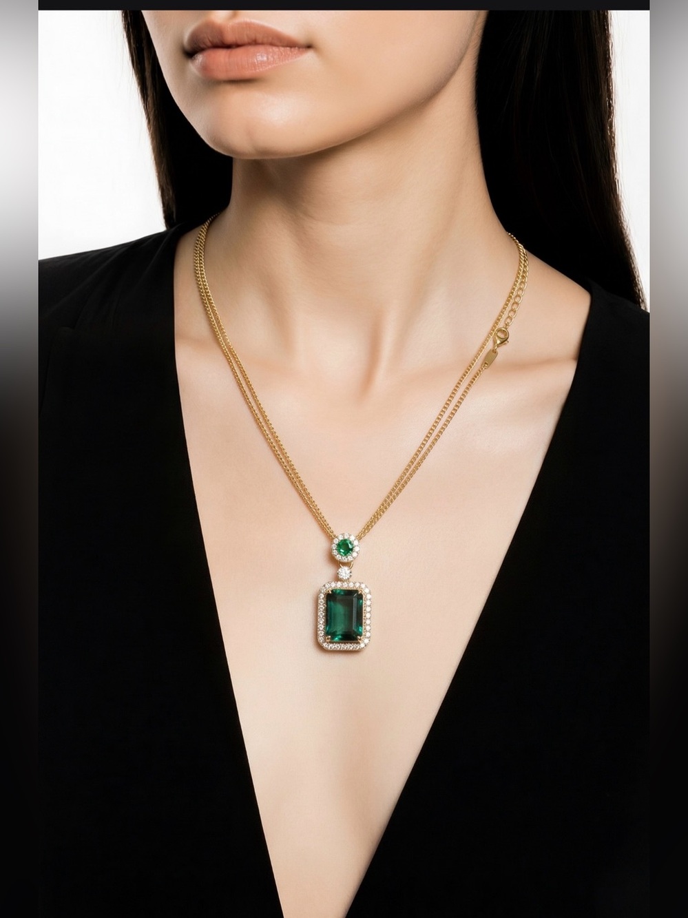 Gold Necklace with Emerald Green Pendant and Ring NWT